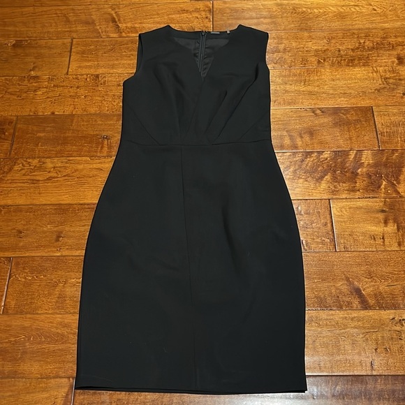 Tahari Sleeveless V Neck Sheath Wool Dress - Picture 4 of 11
